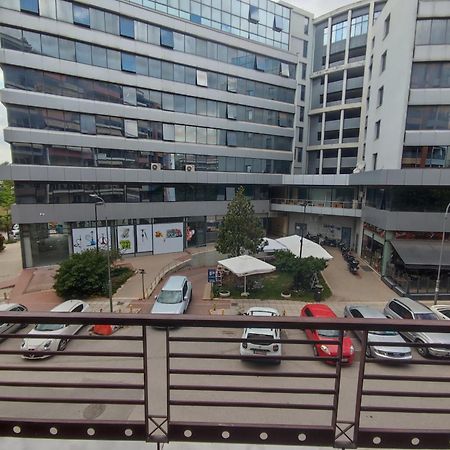 Cozy Apt! Friends & Family - Private Paid Parking Salonicco Esterno foto